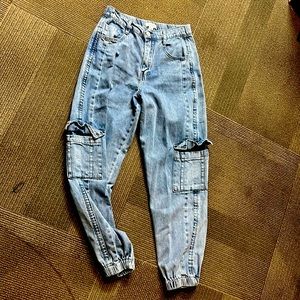 Cargo Jean Jogger